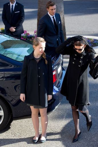 Les princesses Caroline et Alexandra de Hanovre, à Monaco le 7 avril 2015