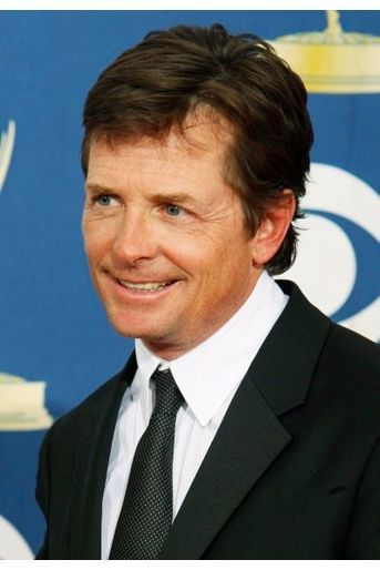 Michael J. Fox a pour sa part reçu l'Emmy de la Meilleure guest-star masculine dans une série dramatique pour son apparition dans Rescue Me.