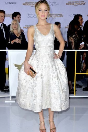 L&#039;actrice Jennifer Lawrence en Dior pour la première de &quot;Hunger Games&quot; à Los Angeles, le 17 novembre 2014