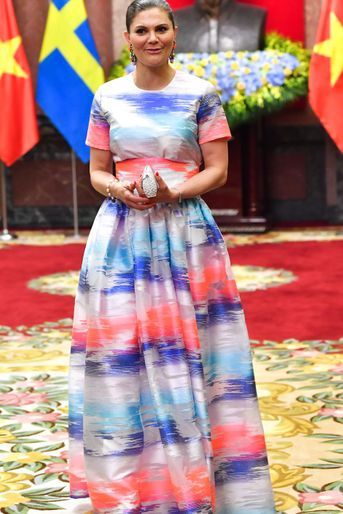 La princesse Victoria de Suède dans une robe Max Jenny à Hanoi, le 6 mai 2019