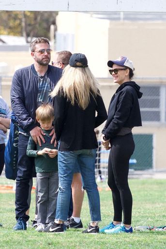 Ben Affleck et Jennifer Garner assistent au match de foot de leur fille Seraphina à Los Angeles le 11 mai 2019
