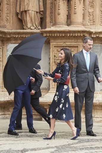 La reine Letizia et le roi Felipe VI d'Espagne à Palma de Majorque, le 21 avril 2019