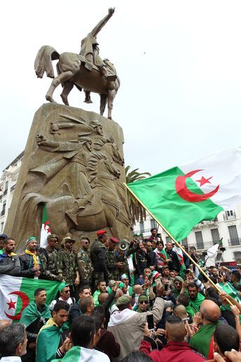 Manifestation à Alger le 19 avril 2019. 