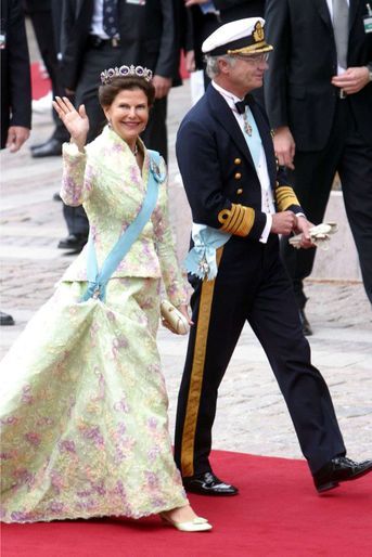 La reine Silvia et le roi Carl XVI Gustaf de Suède à Copenhague, le 14 mai 2004