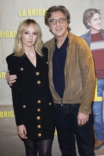 Audrey Lamy et François Cluzet à l&#039;avant première du film «La Brigade», à Paris, le 21 mars 2022. 