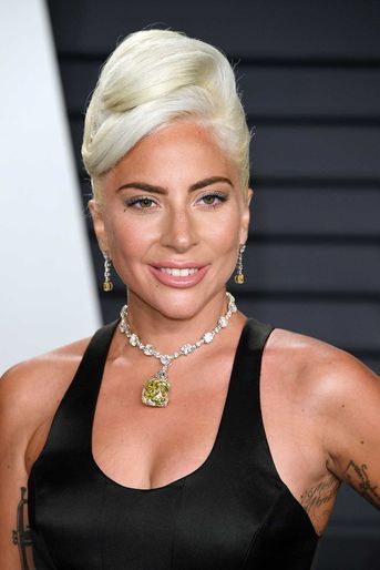 Oscarisée pour son rôle dans «A Star Is Born», Lady Gaga portait un collier Tiffany &amp; Co. d’une valeur de 30 millions de dollars. Seule Audrey Hepburn a eu la chance de porter ce diamant jaune de 128,54 carats en 1961 dans «Diamants sur canapé».
