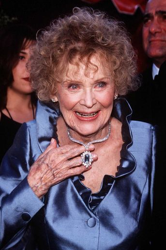 L’actrice de «Titanic» Gloria Stuart a dévalé le tapis rouge des Oscars en 1998 avec un diamant bleu de 15 carats, estimé à 20 millions de dollars.