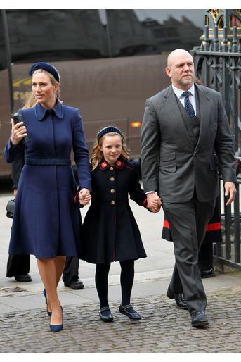 Zara Phillips et Mike Tindall avec leur fille aînée Mia à l&#039;abbaye de Westminster, le 29 mars 2022