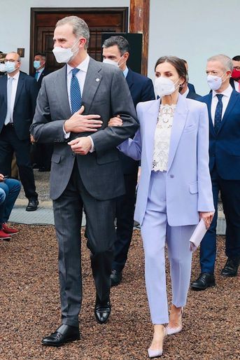 La reine Letizia et le roi Felipe VI d&#039;Espagne à Santa Cruz de la Palma, le 12 mars 2022