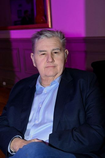 Pierre Ménès ici lors de la soirée pour les dix ans de l'association «Les Rois du Monde», à la salle Wagram, à Paris, le 14 mars 2022.