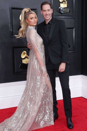 Paris Hilton et son mari Carter Reum.