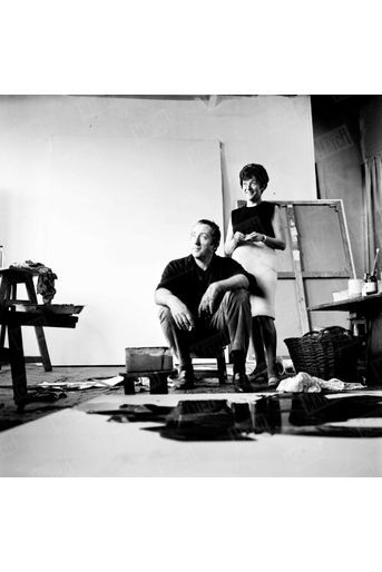 «Sa femme, Colette, entre rarement dans l&#039;atelier : il aime être seul pour peindre.» - Paris Match n°940, 15 avril 1967