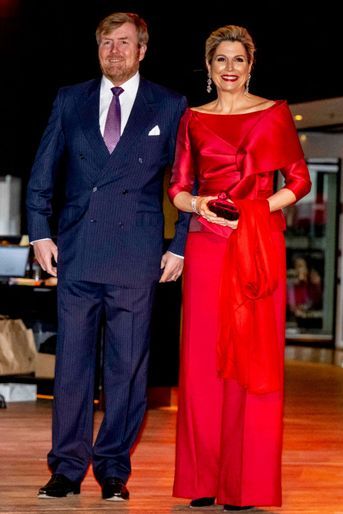 La reine Maxima, en Natan, et le roi Willem-Alexander des Pays-Bas, à Amsterdam le 6 avril 2022