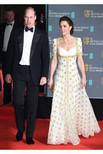 Kate Middleton, duchesse de Cambridge, dans une robe Alexander McQueen à la cérémonie des BAFTA, le 2 février 2020