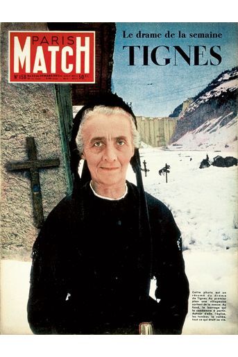 En mars 1952, Paris Match consacre la une du numéro 158 à la disparition du village de Tignes.