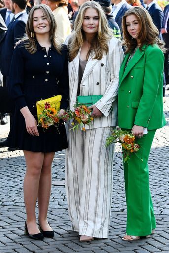 Les princesses Ariane, Catharina-Amalia et Alexia des Pays-Bas à Maastricht, le 27 avril 2022