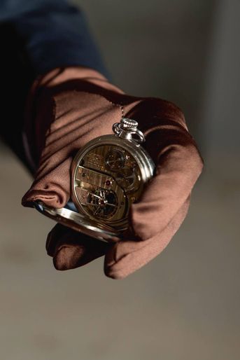 Cette montre de poche en platine et à tourbillon de Henry Graves Jr a été consacrée la « plus précise au monde » par l’Observatoire de Genève en 1933-1934. Il y a vingt ans, une montre de Graves a étévendue 24 millions de dollars par Sotheby’s.
