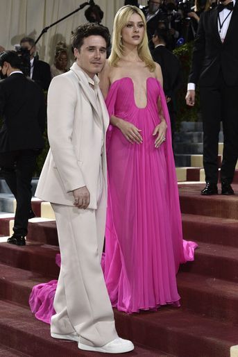 Brooklyn Beckham et sa femme Nicola Peltz au gala du Met à New York, le 2 mai 2022.
