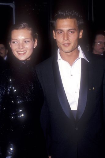 De 1994 à 1998, Johnny Depp et Kate Moss vont vécus une relation passionnelle et tumultueuse. Un couple rock et glam qui marquera les années 90.