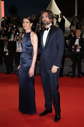Charlotte Casiraghi et son mari Dimitri Rassam - Montée des marches du film « Frère et Soeur » lors du 75ème Festival International du Film de Cannes. Le 20 mai 2022.