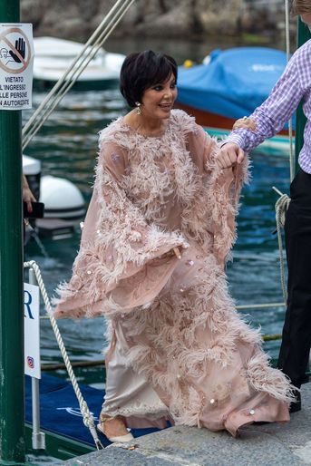 Kris Jenner au mariage de Kourtney Kardashian et Travis Baker, à Portofino, en Italie, le 22 mai 2022.