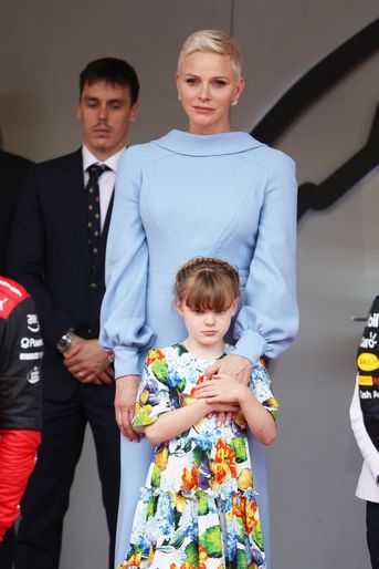 La princesse Gabriella de Monaco avec sa maman la princesse Charlène à Monaco, le 29 mai 2022