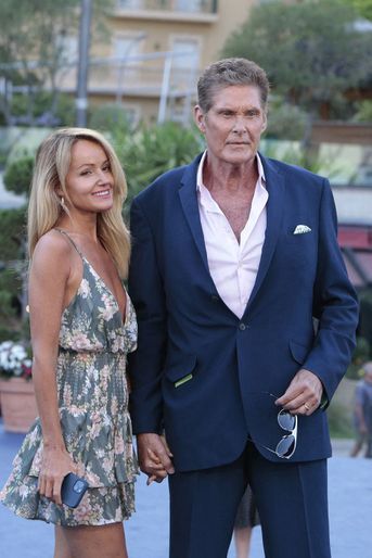 David Hasselhoff et sa femme Hayley Roberts au Festival de Télévision de Monte Carlo, à Monaco, le 19 juin 2022.