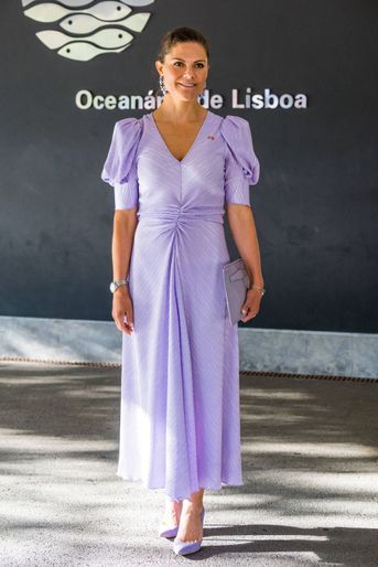 La princesse héritière Victoria de Suède dans une robe Rotate Birger Christensen à Lisbonne, le 29 juin 2022