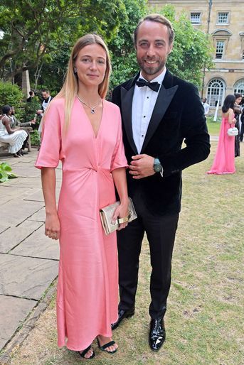 James Middleton et son épouse Alizée Thevenet au dîner de gala Bulgari célébrant le jubilé de platine d'Elizabeth II à l'abbaye de Westminster, à Londres, le 1er juillet 2022.