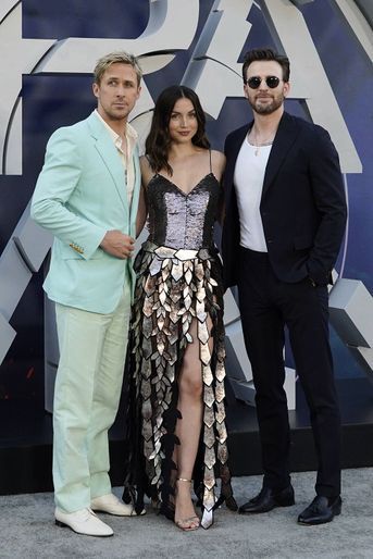 Ryan Gosling, Ana de Armas et Chris Evans à l'avant-première du long-métrage d'action «The Gray Man», à Los Angeles, le 13 juillet 2022.