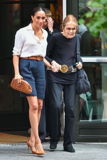 Meghan Markle et l'icône féministe Gloria Steinem à New York, le 18 juillet 2022.