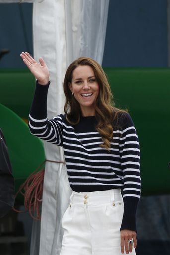 Kate Middleton, duchesse de Cambridge, rejoint le 1851 Trust et l'équipe Great Britain SailGP à Plymouth, le 31 juillet 2022.