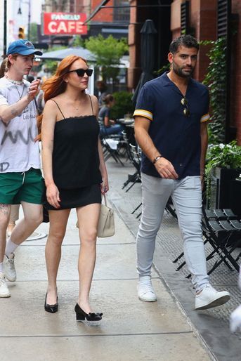 Lindsay Lohan et son mari Bader Shammas se rendent à leur hôtel à New York le 2 aout 2022.