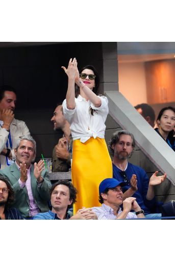 Radieuse, Anne Hathaway assiste à la finale de l'US Open à New-York, le 11 septembre 2022. 