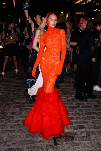 La mannequin Candice Swanepoel au Vogue World show, à New York, le 12 septembre 2022. 