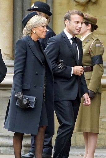 Emmanuel et Brigitte Macron à Londres pour les obsèques d'Elizabeth II. 