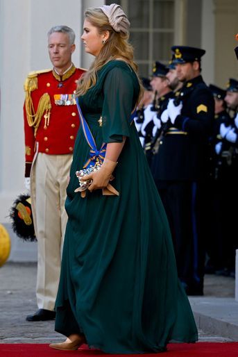La princesse héritière Catharina-Amalia des Pays-Bas dans une robe Asos à La Haye le 20 septembre 2022, jour du Prinsjesdag