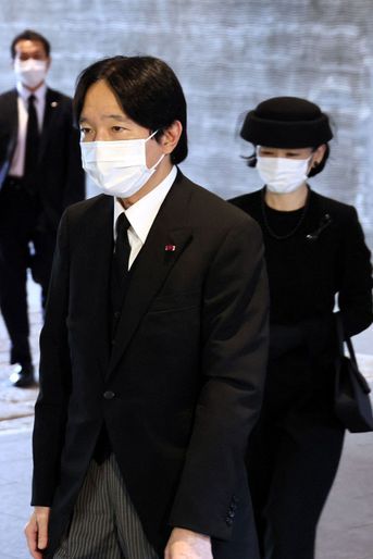 Le prince héritier japonais Akishino accompagné de la princesse héritière Kiko arrivent à la salle Budokan pour assister aux funérailles nationales de l'ancien Premier ministre japonais Shinzo Abe.