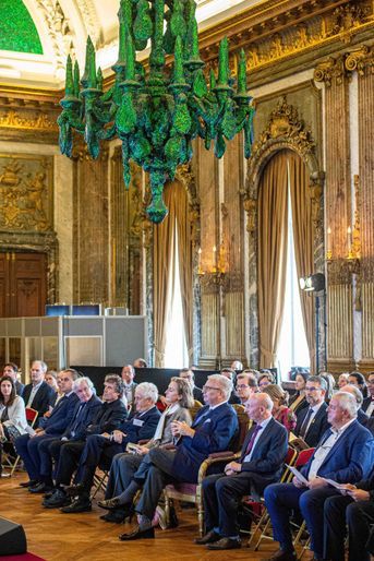 La princesse Claire et le prince Laurent de Belgique lors de la cérémonie de remise du Prix Terre d'Avenir au Palais royal à Bruxelles, le 5 octobre 2022