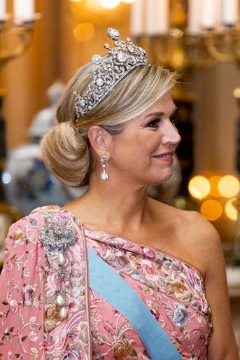 La reine Maxima des Pays-Bas coiffée du diadème Stuart à Stockholm, le 11 octobre 2022