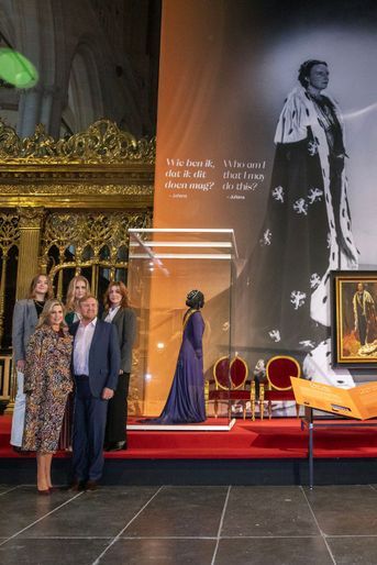 La reine Maxima et le roi Willem-Alexander des Pays-Bas avec les princesses Catharina-Amalia, Alexia et Ariane à Amsterdam, le 4 novembre 2022
