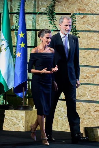 La reine Letizia et le roi Felipe VI d'Espagne à Macael, le 11 novembre 2022