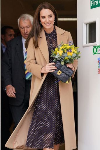 Kate Middleton rencontre des familles ukrainiennes réfugiées au Reading Ukrainian Community Centre, le 17 novembre 2022. 