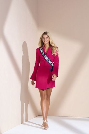 Miss Saint-Martin-Saint-Barthélemy 2022, Inès Tessier, en lice pour le concours de Miss France 2023 qui se tiendra à Châteauroux, le 17 décembre 2022.