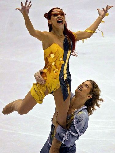 Marina Anissina et Gwendal Peizera, lors de leur programme libre aux JO de Salt Lake City, qui leur a valu la médaille d'or.