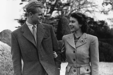 Philip et Elizabeth II en 1947 lors de leur lune de miel dans le Hampshire