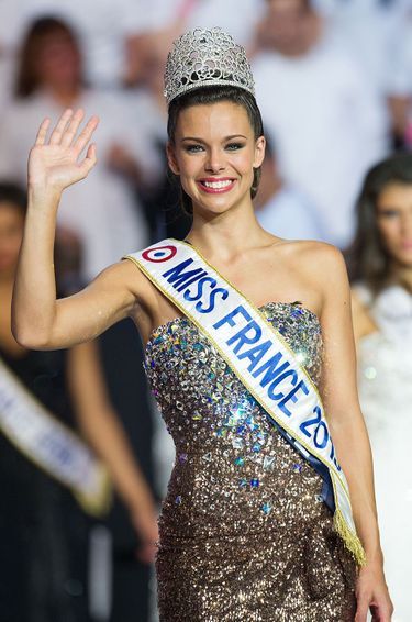 Marine Lorphelin, Miss France 2013, le soir de son élection en décembre 2021
