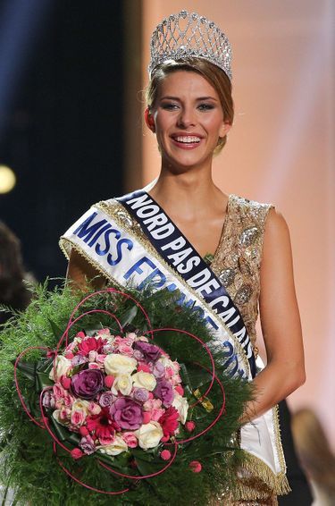 Camille Cerf lors de l'élection de Miss France 2015 le 6 décembre 2014.