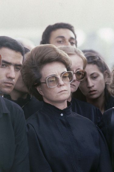 Jihane el-Sadate, la veuve du président égyptien, lors des funérailles nationales de son époux, le 10 octobre 1981.