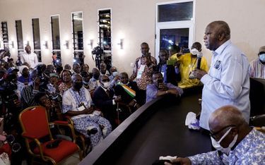 À peine débarqué, Laurent Gbagbo s’adresse aux militants socialistes réunis dans son ancien QG de la campagne de 2010.